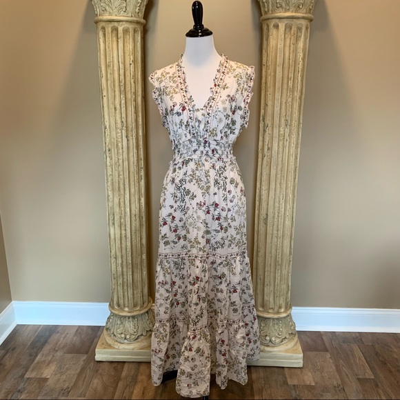 Max Studio Dresses & Skirts - Max Studio Floral Maxi Dress